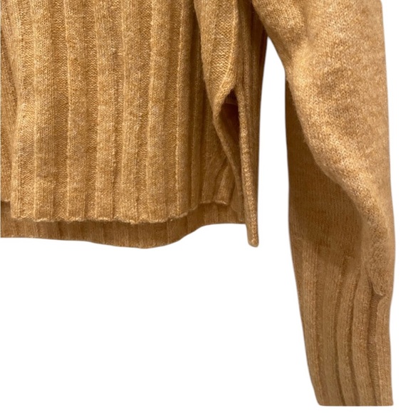 TopShop Ribbed Slightly Cropped Sweater - Picture 3 of 7